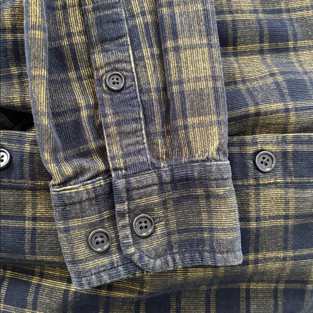 Banana Republic soft textured